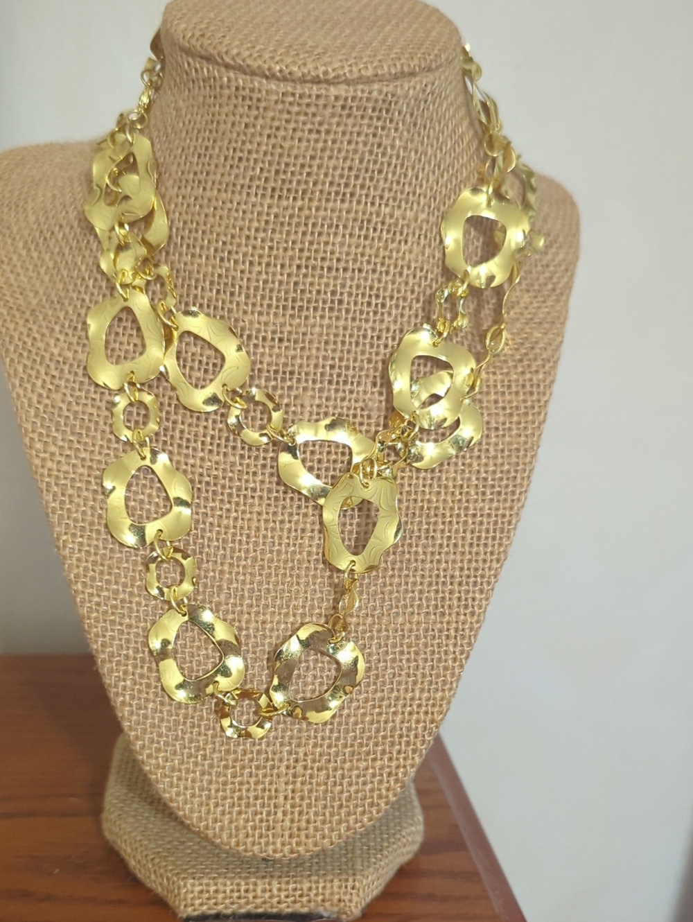 Gold Sculptural Link Lariat Necklace - Women Jewelry